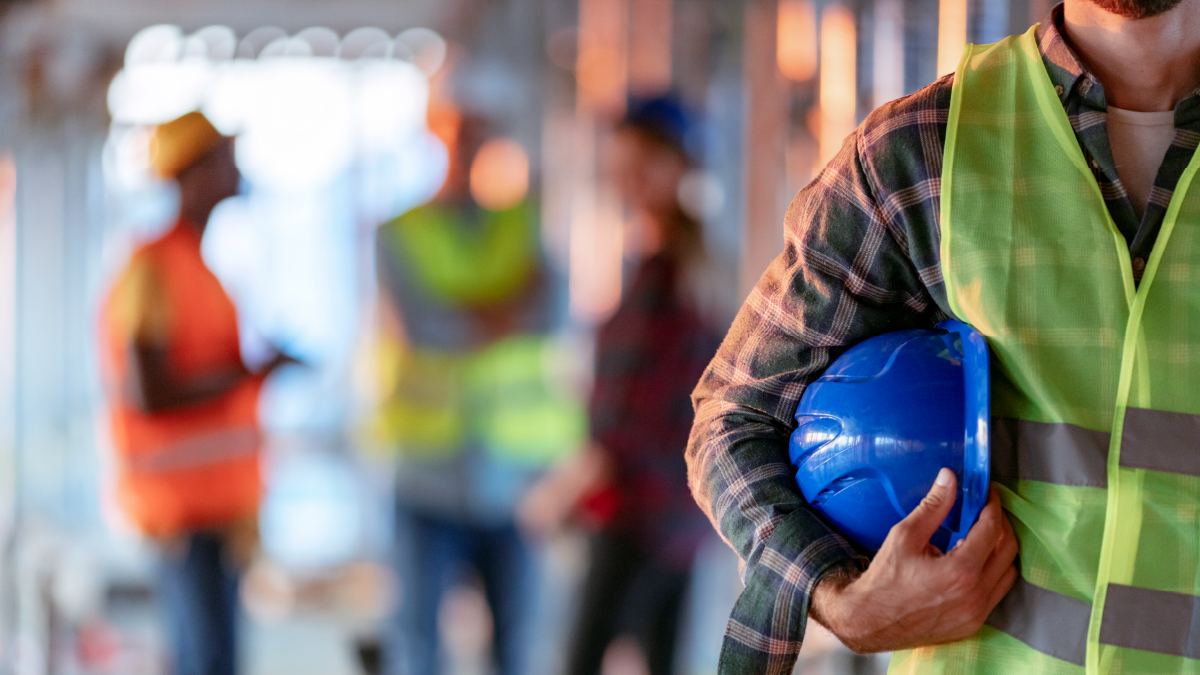 TẠI SAO NGƯỜI LAO ĐỘNG THƯỜNG XUYÊN VI PHẠM QUY ĐỊNH AN TOÀN VÀ VỆ SINH LAO ĐỘNG?